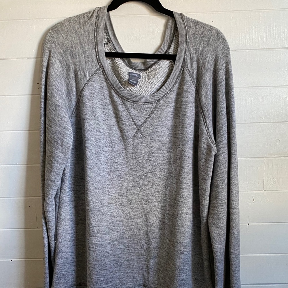 Aerie pullover.